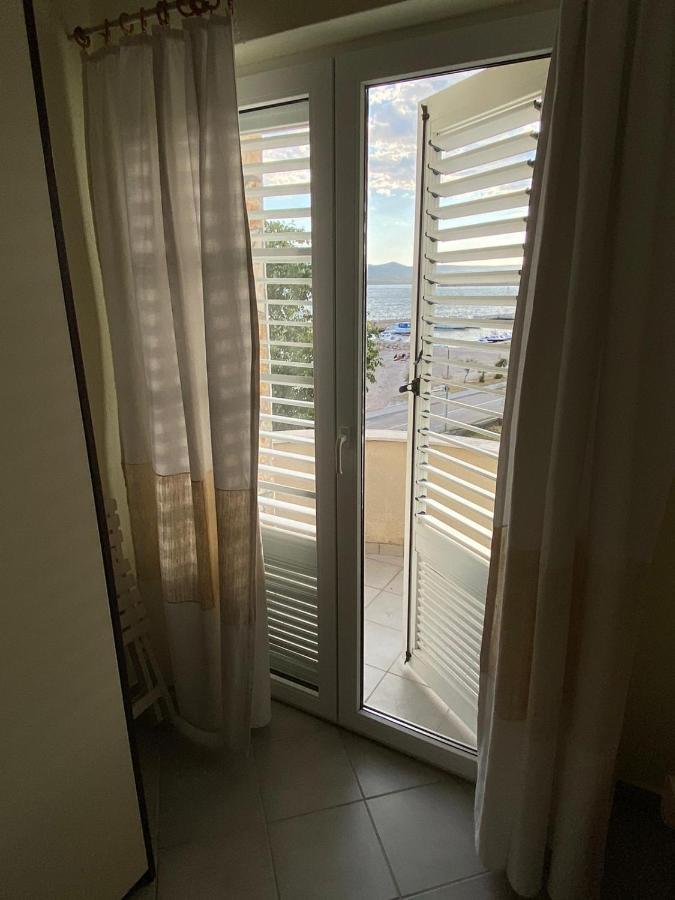 Blue Wave Apartments Turanj Ngoại thất bức ảnh