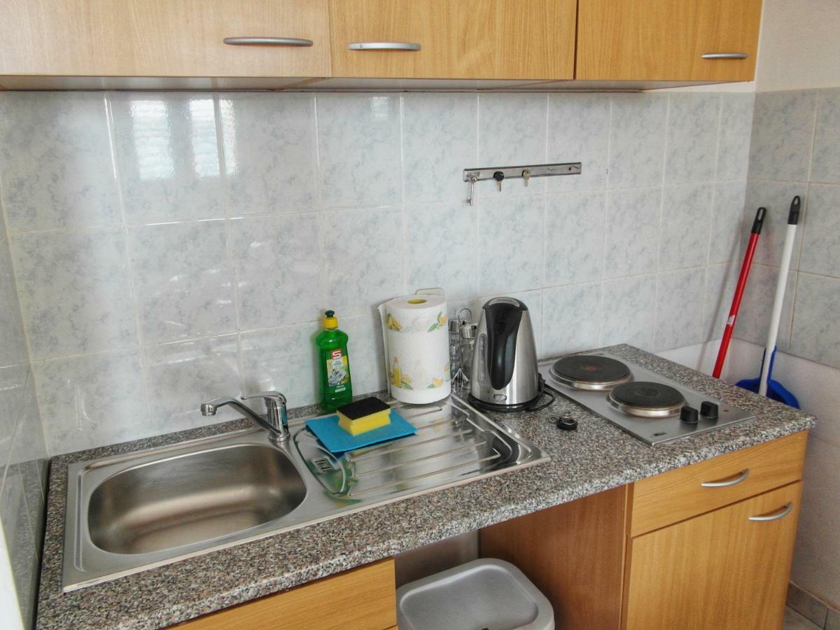 Blue Wave Apartments Turanj Ngoại thất bức ảnh